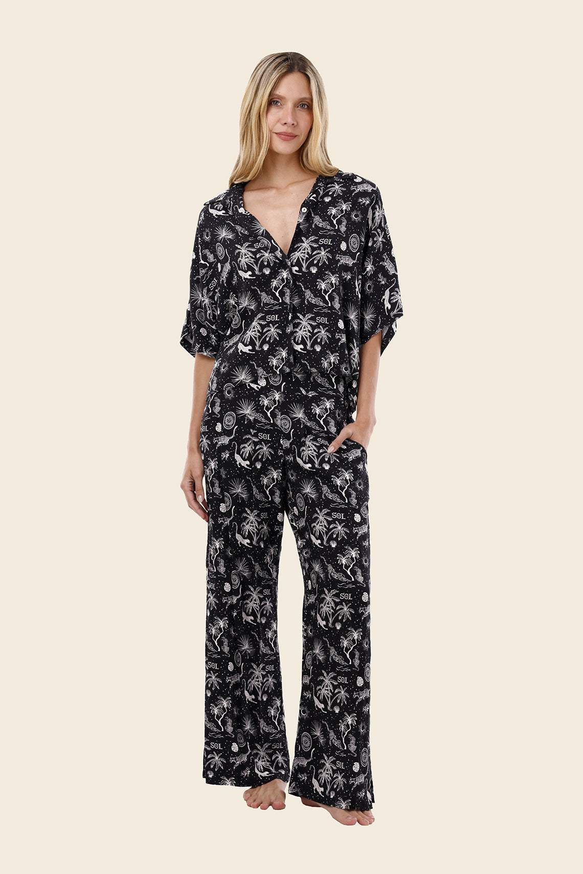 Black Sunset Dreams Jumper