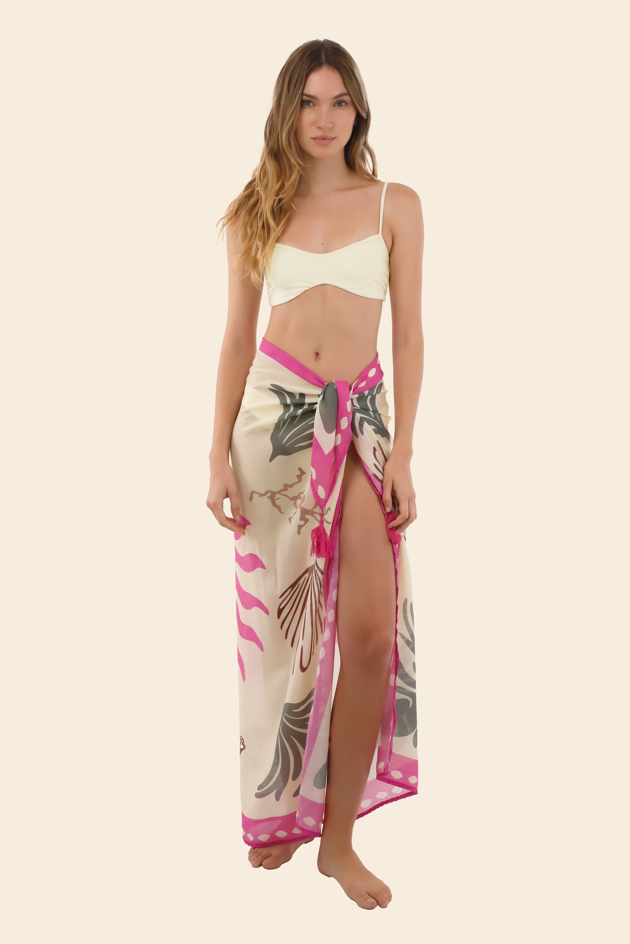 Summer Charm The Must Pareo
