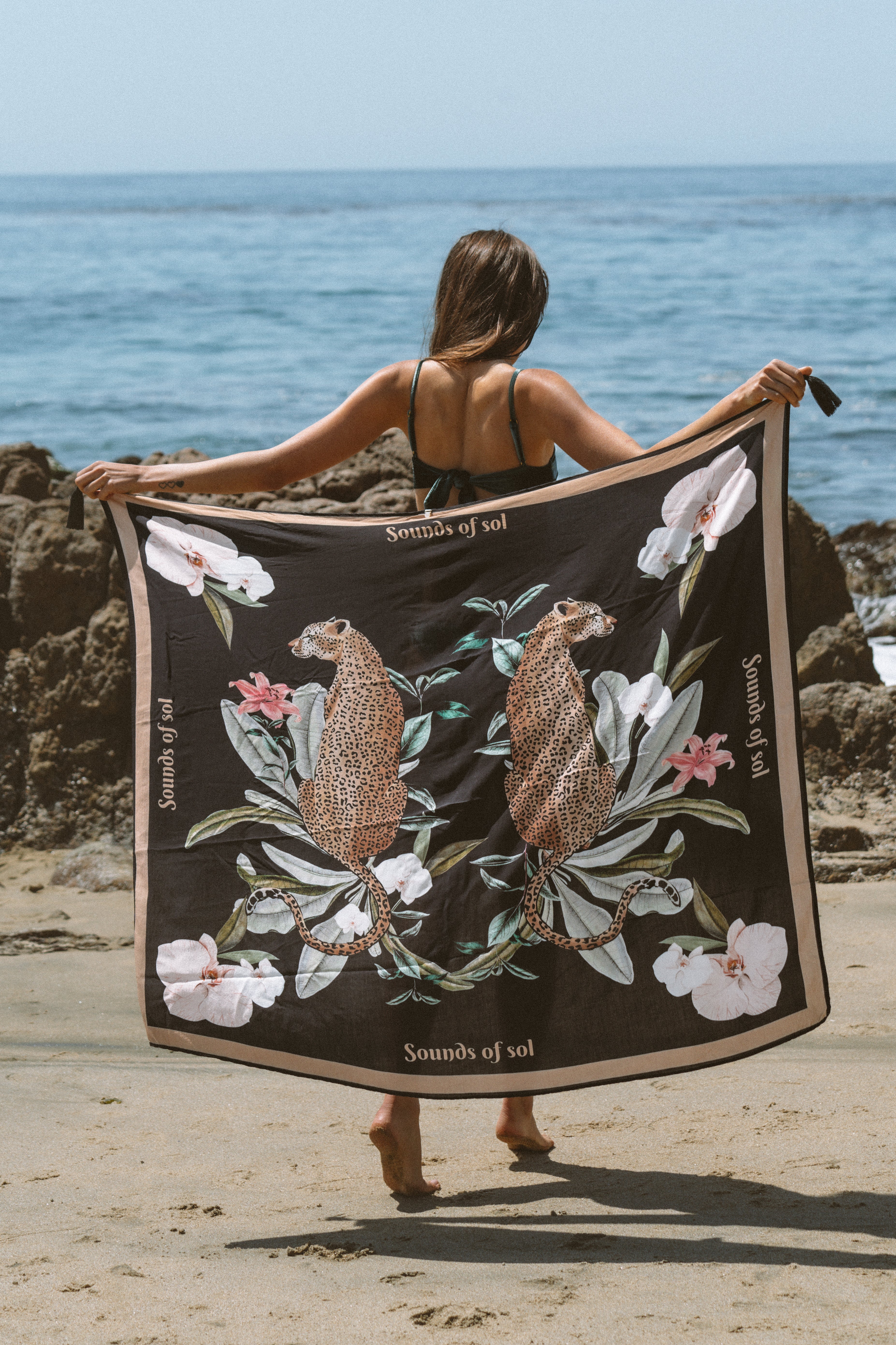 Cover Ups Swimwear: The Ultimate Summer Essential