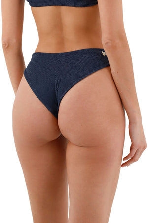 Deep Blue Textured Wave Neo Paramount Bottom