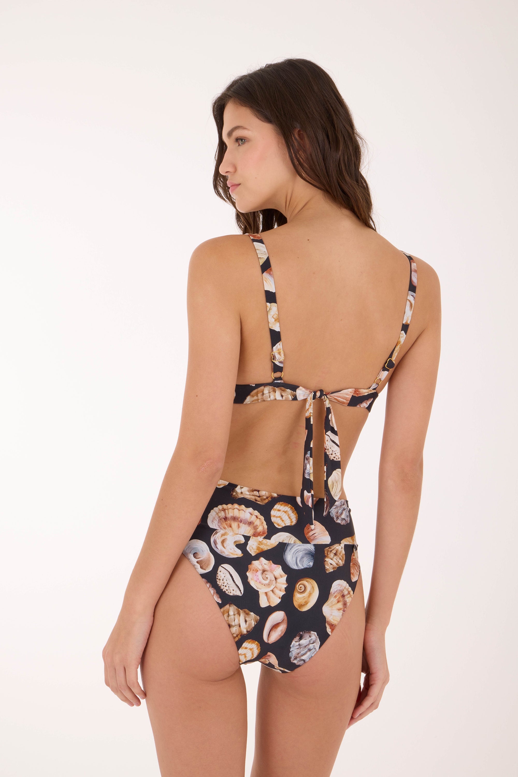 Coastal Whisper Hella Cool Bottom